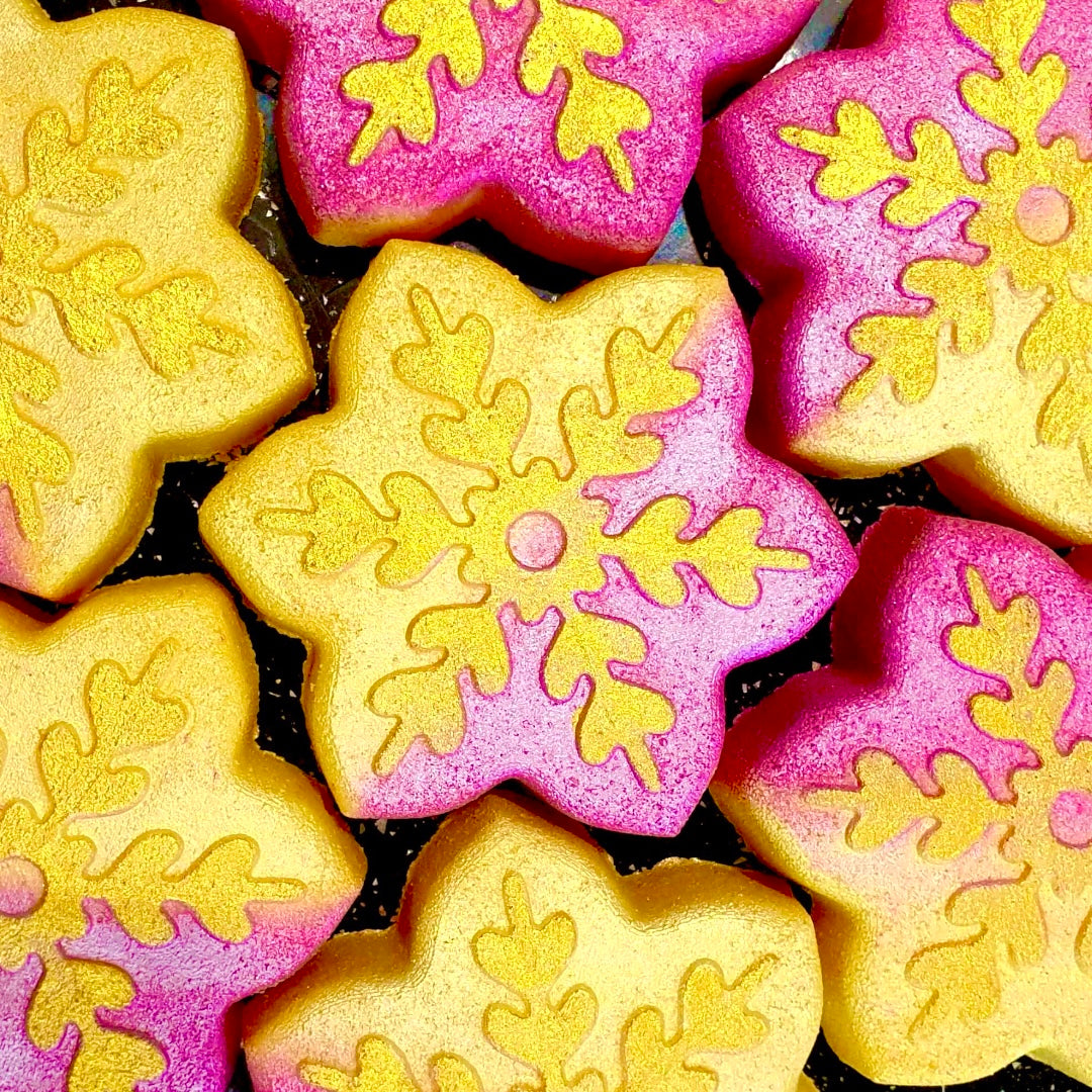 Raspberry Limoncello Snowflake Bath Bomb